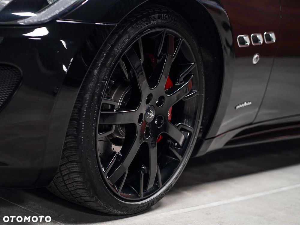 Maserati GranTurismo Sport - 4