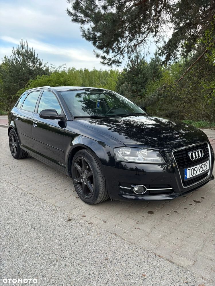 Audi A3 Sportback 1.6 TDI DPF Attraction - 8