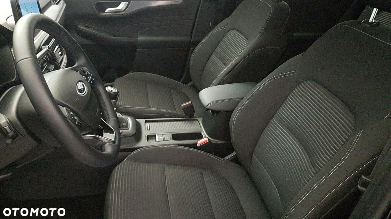 Ford Kuga - 19