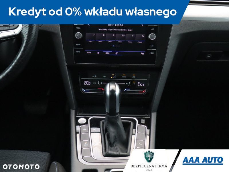 Volkswagen Passat Variant - 14