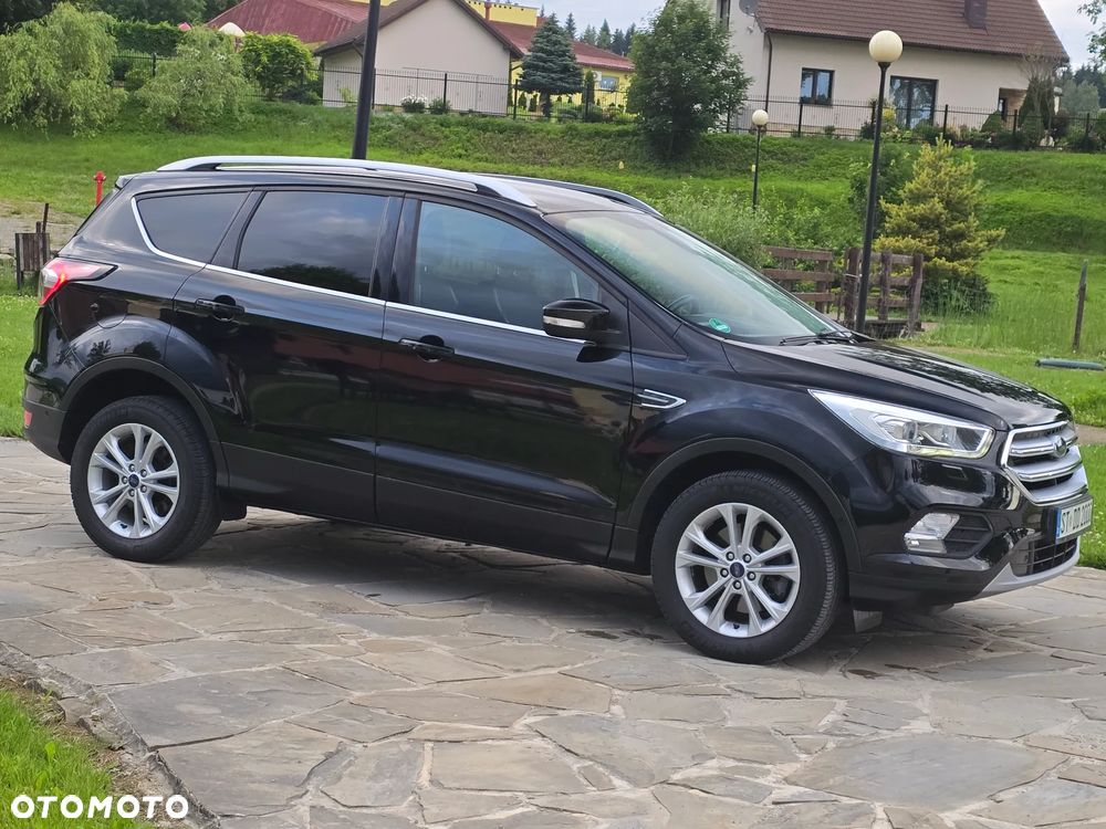 Ford Kuga 2.0 TDCi 2x4 Titanium - 12