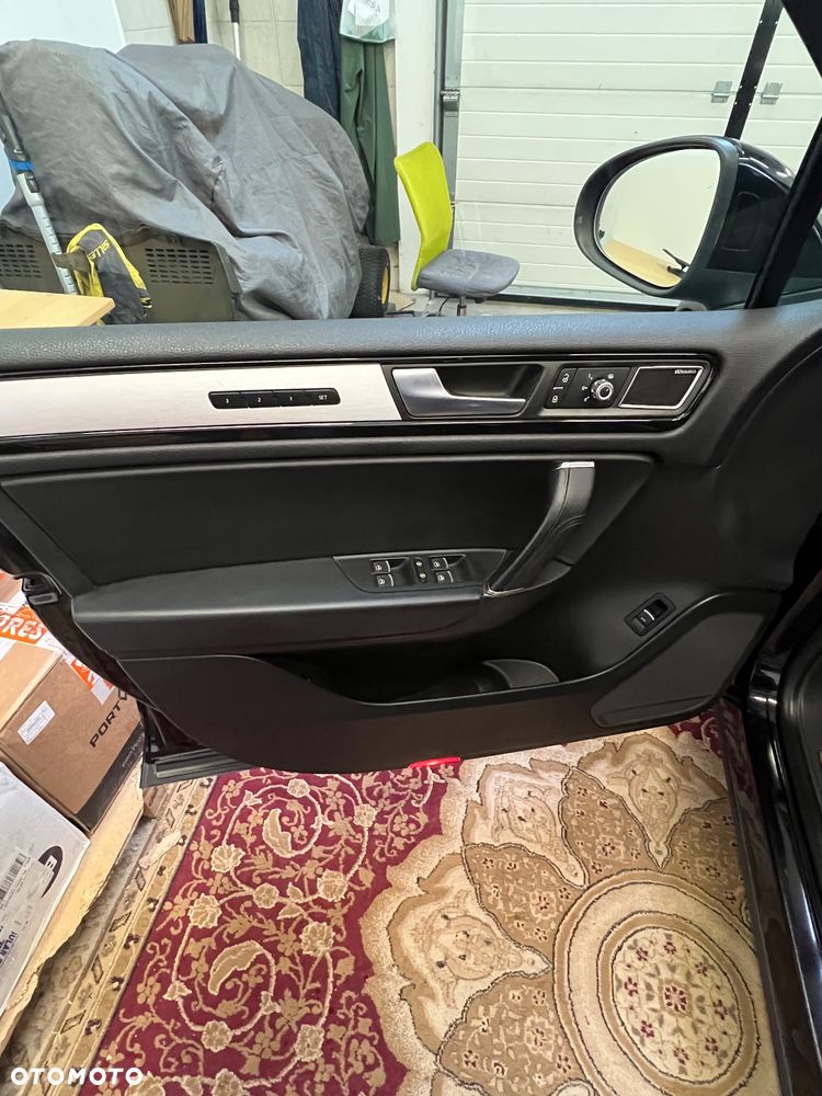 Volkswagen Touareg 3.0 V6 TDI BMT R-Style - 20