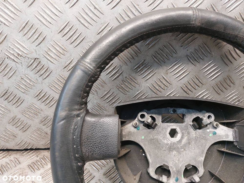 KIEROWNICA + PODUSZKA FORD FIESTA MK5 2T143600A 6019411D 2S6AA042B85 - 2