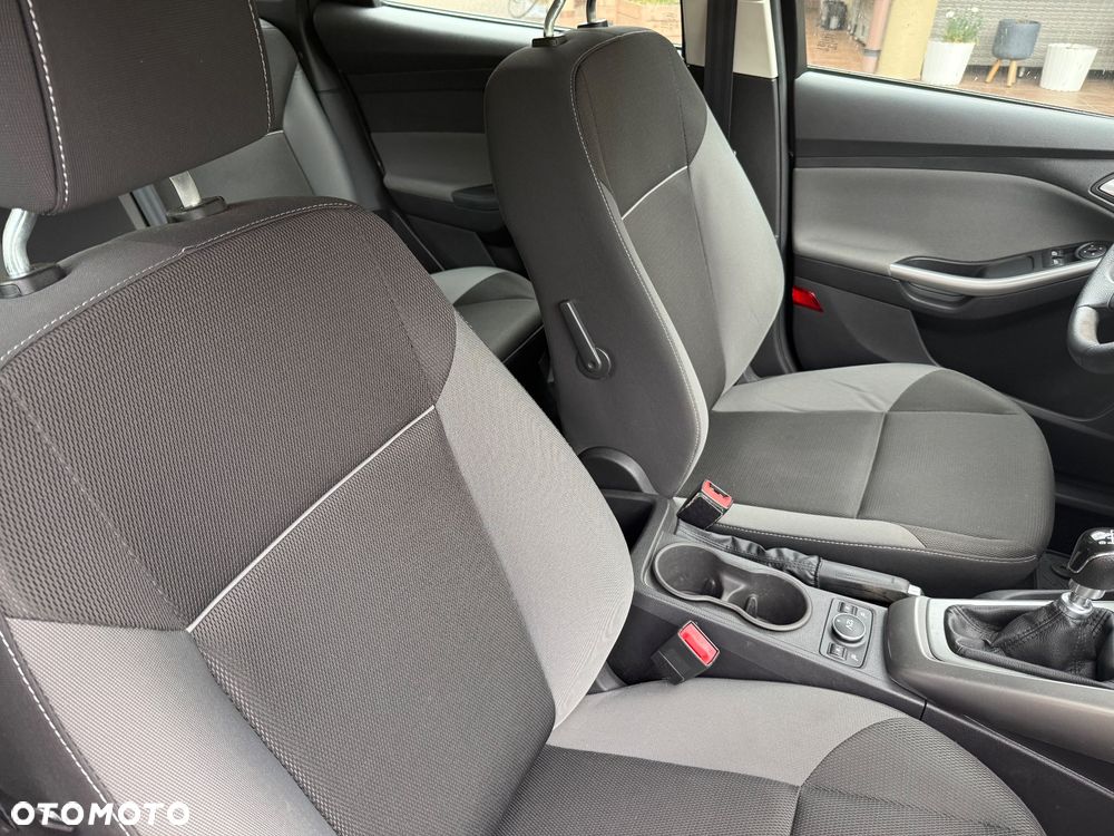 Ford Focus 1.0 EcoBoost Start-Stopp-System SYNC Edition - 34