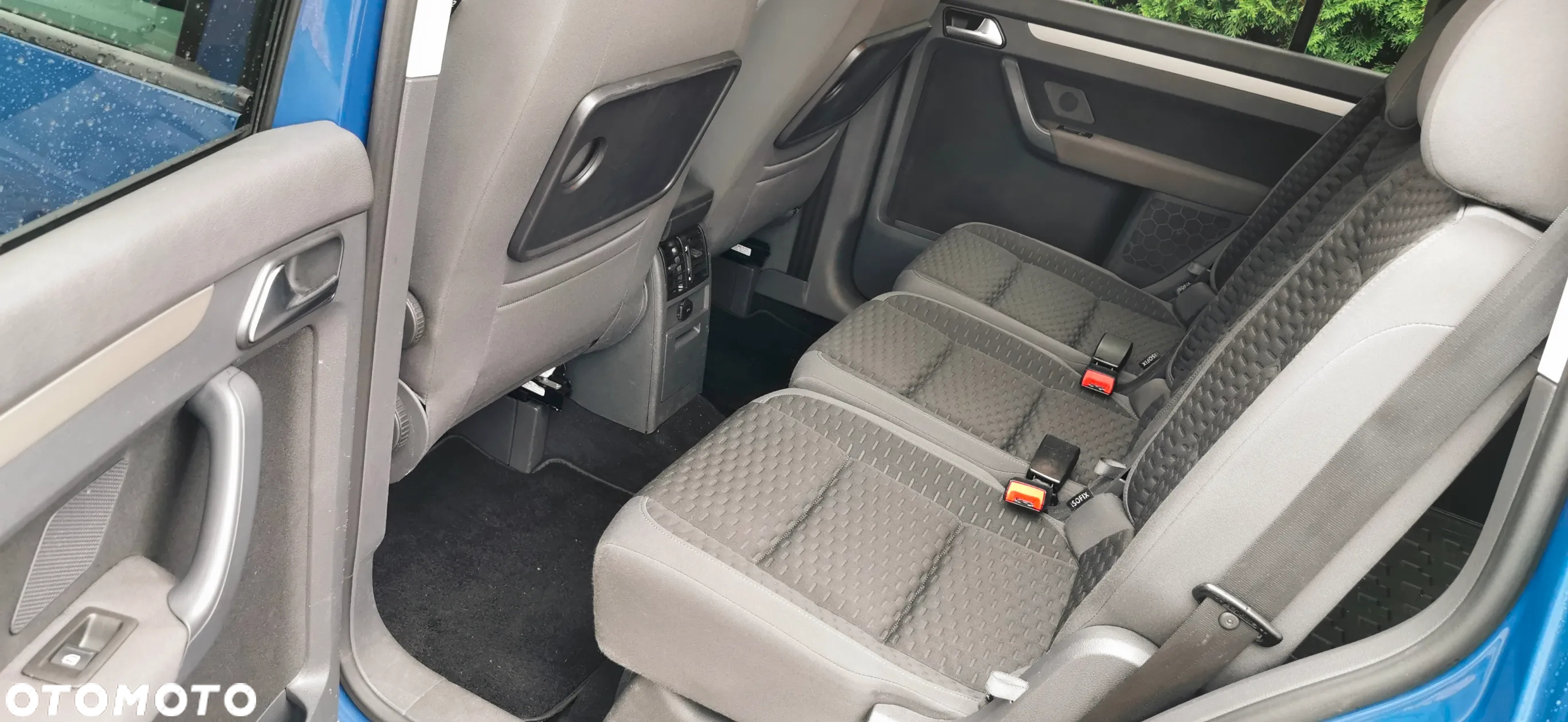Volkswagen Touran 1.9 TDI DPF Trendline DSG - 18