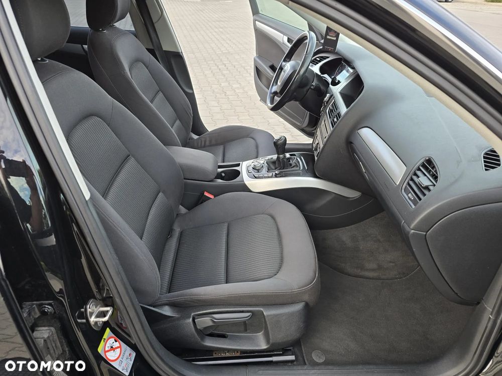 Audi A4 Avant 1.8 TFSI Ambiente - 12