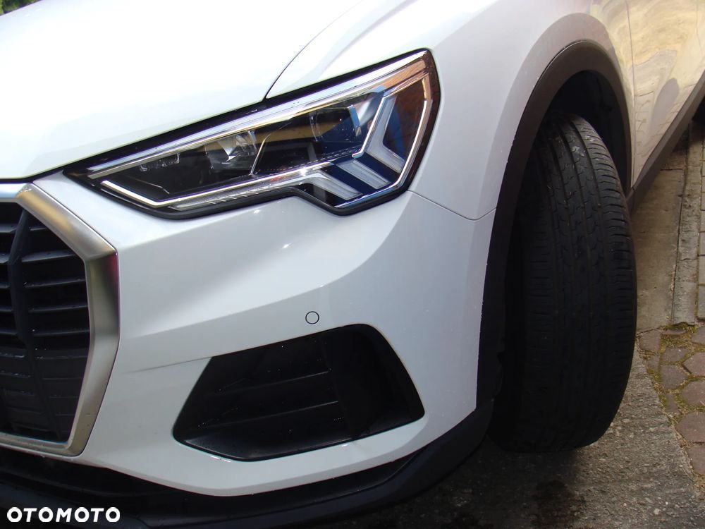 Audi Q3 35 TFSI Advanced S tronic - 3
