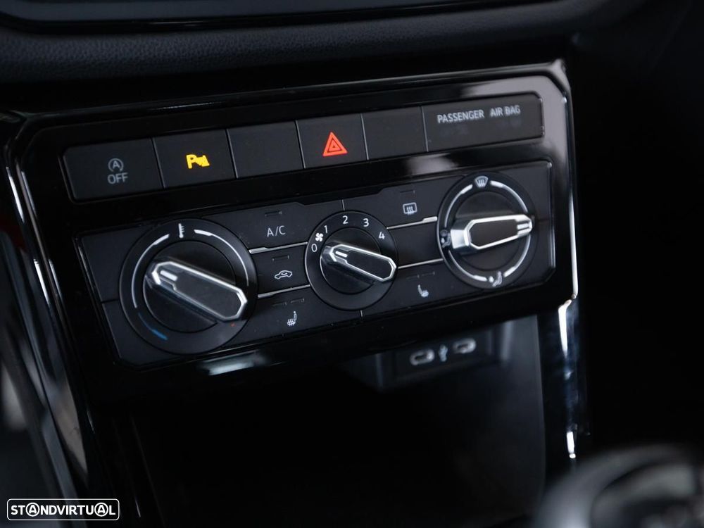 VW T-Cross 1.0 TSI Life - 17