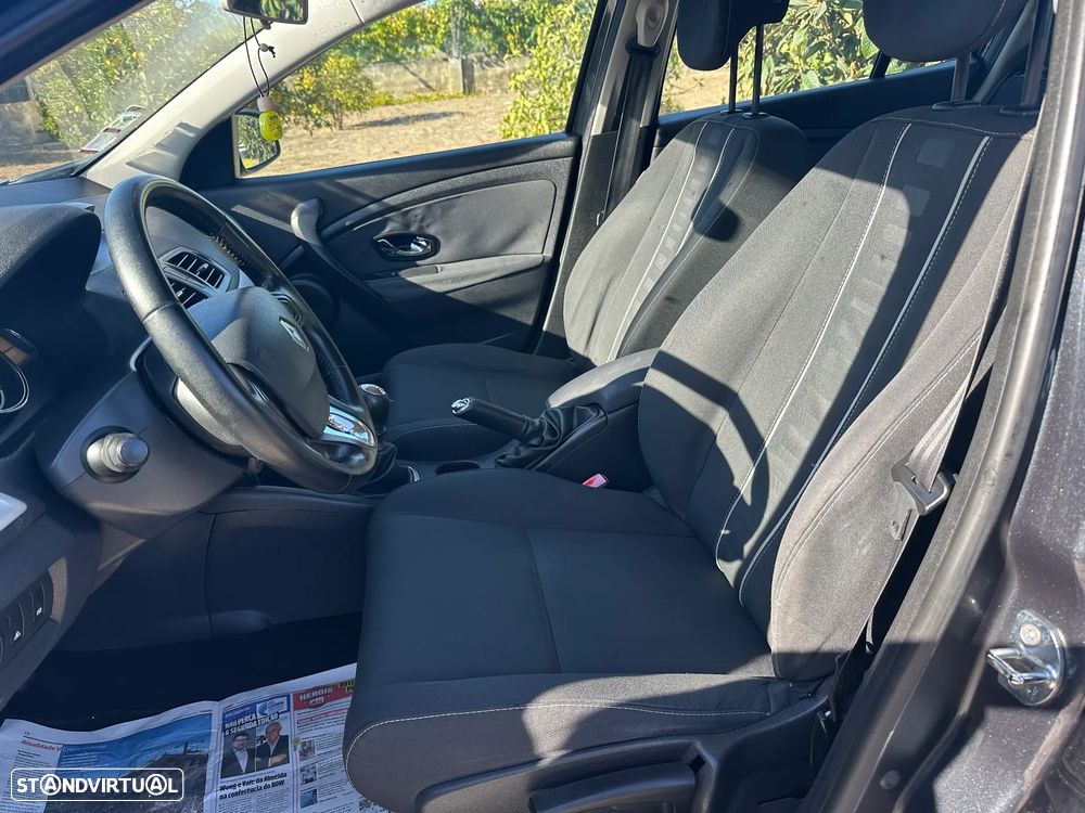 Renault Mégane 1.5 dCi Comfort SS - 16