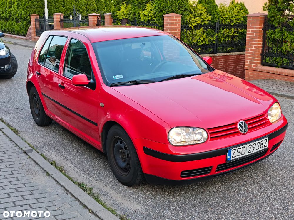 Volkswagen Golf 1.4 Comfortline - 2
