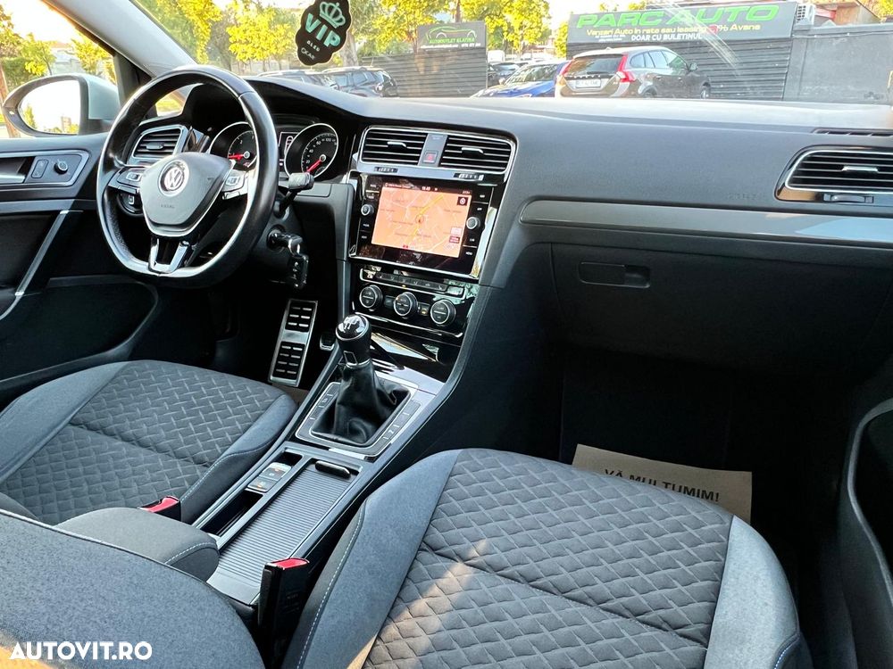 Volkswagen Golf 1.6 TDI (BlueMotion Technology) Comfortline - 8