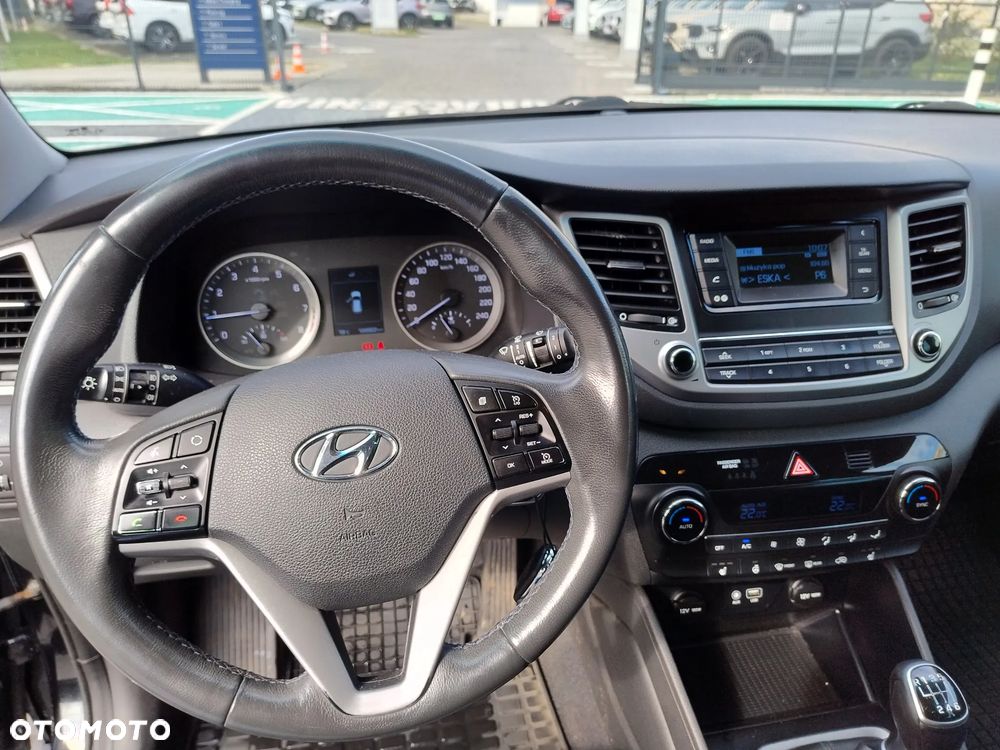 Hyundai Tucson 1.6 GDI BlueDrive Comfort 2WD - 10