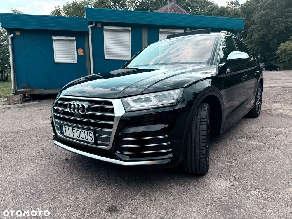 Audi SQ5 - 2