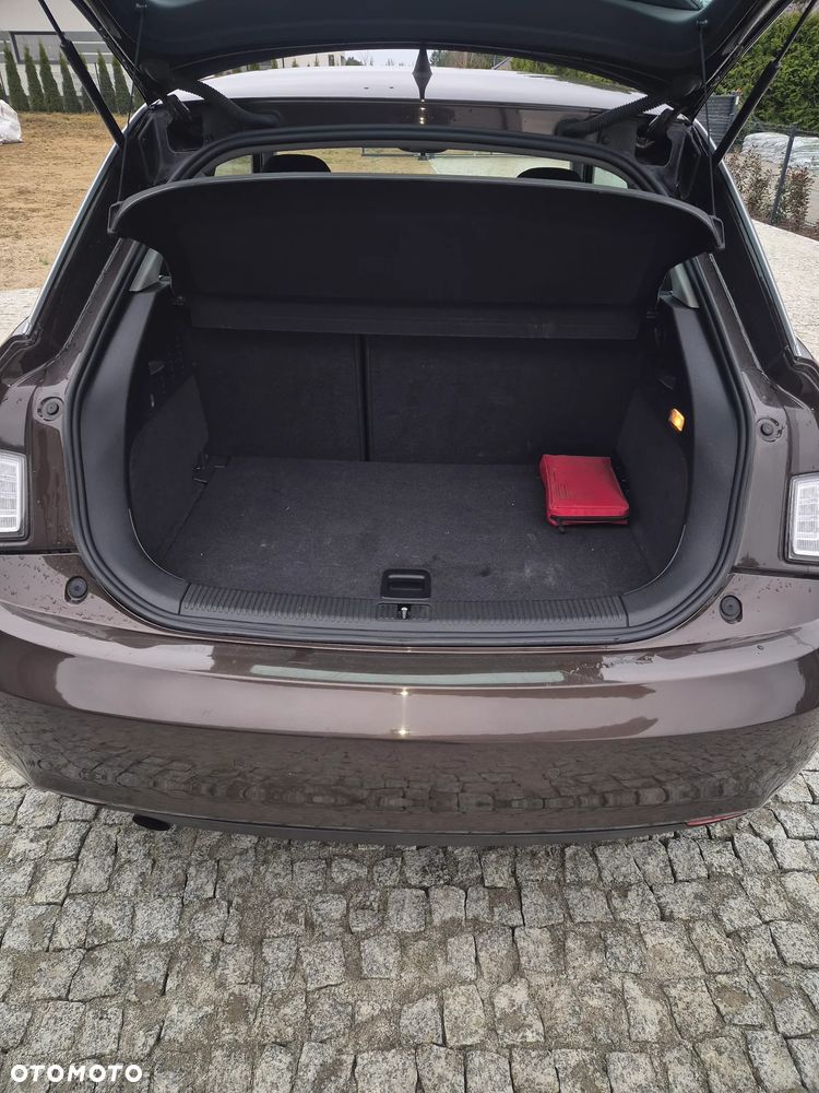 Audi A1 3-drzwiowe 1.6 TDI admired - 9