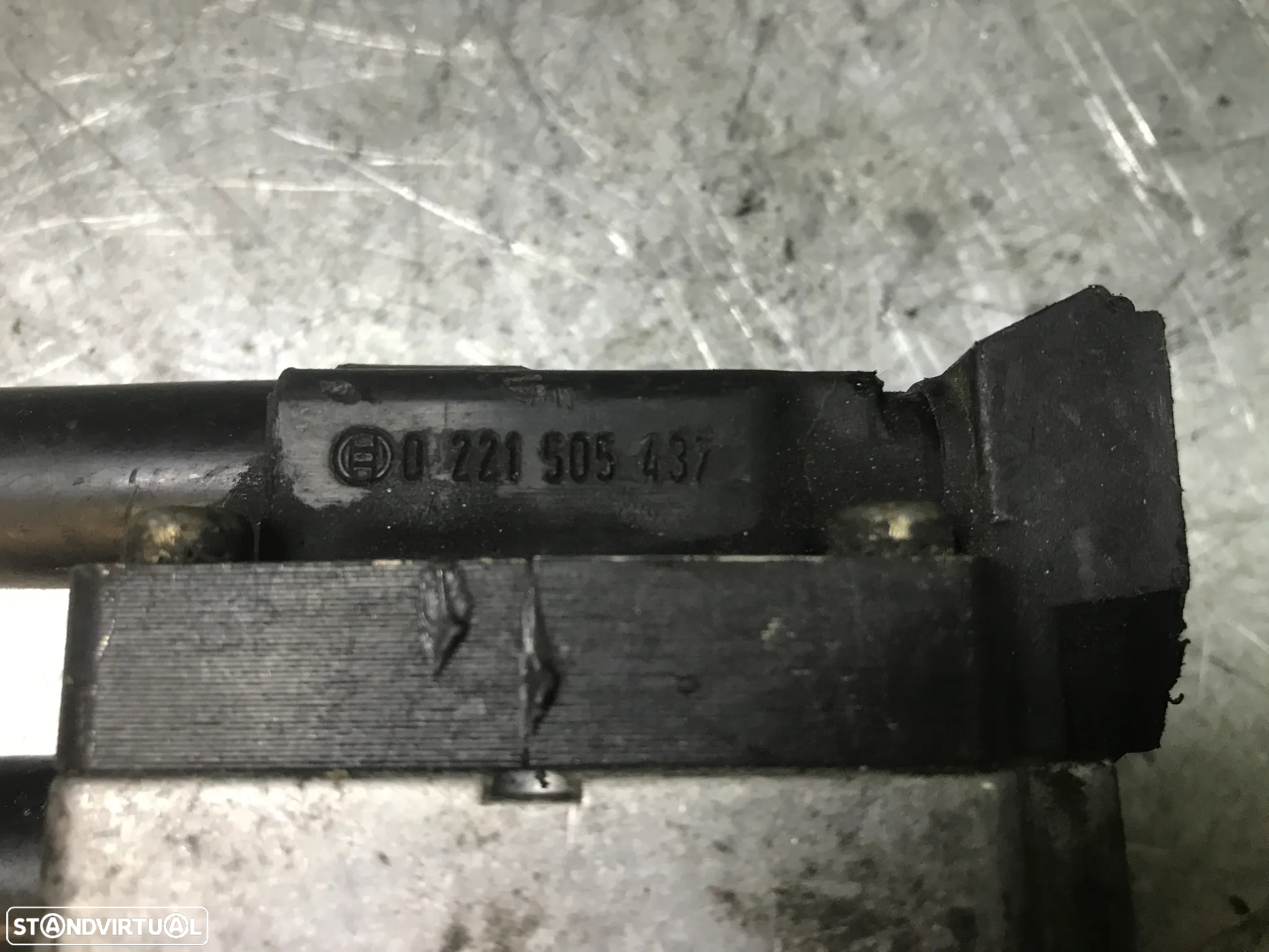 BOBINE DE IGNIÇÃO MERCEDES W202 C180 REF. 0221505437 - 2