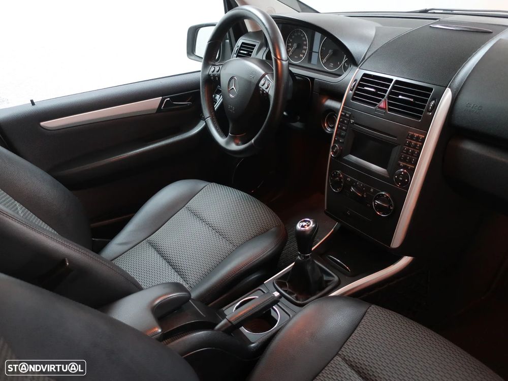 Mercedes-Benz A 180 CDI Avantgarde - 23