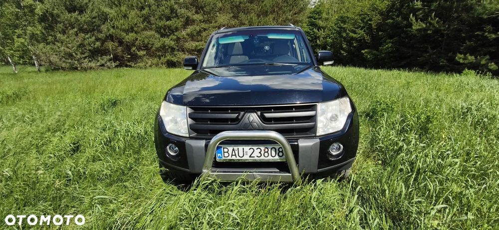 Mitsubishi Pajero - 5