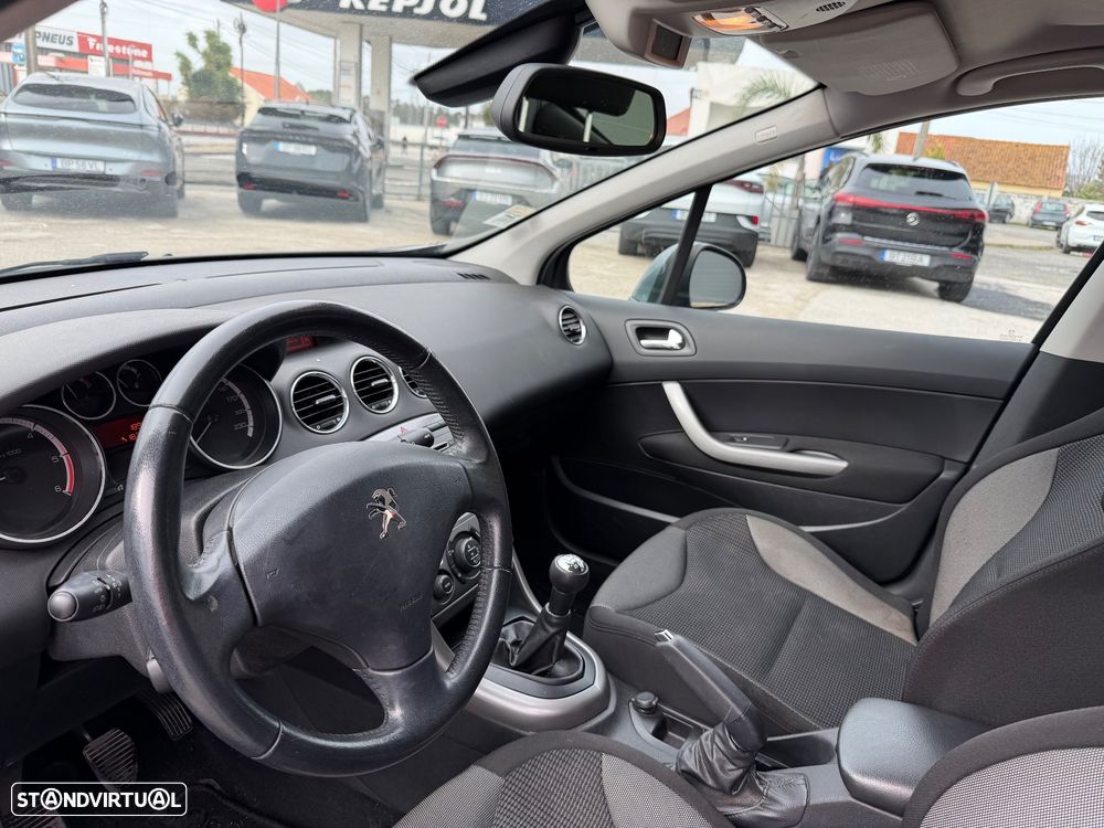 Peugeot 308 1.6 HDi Premium - 10