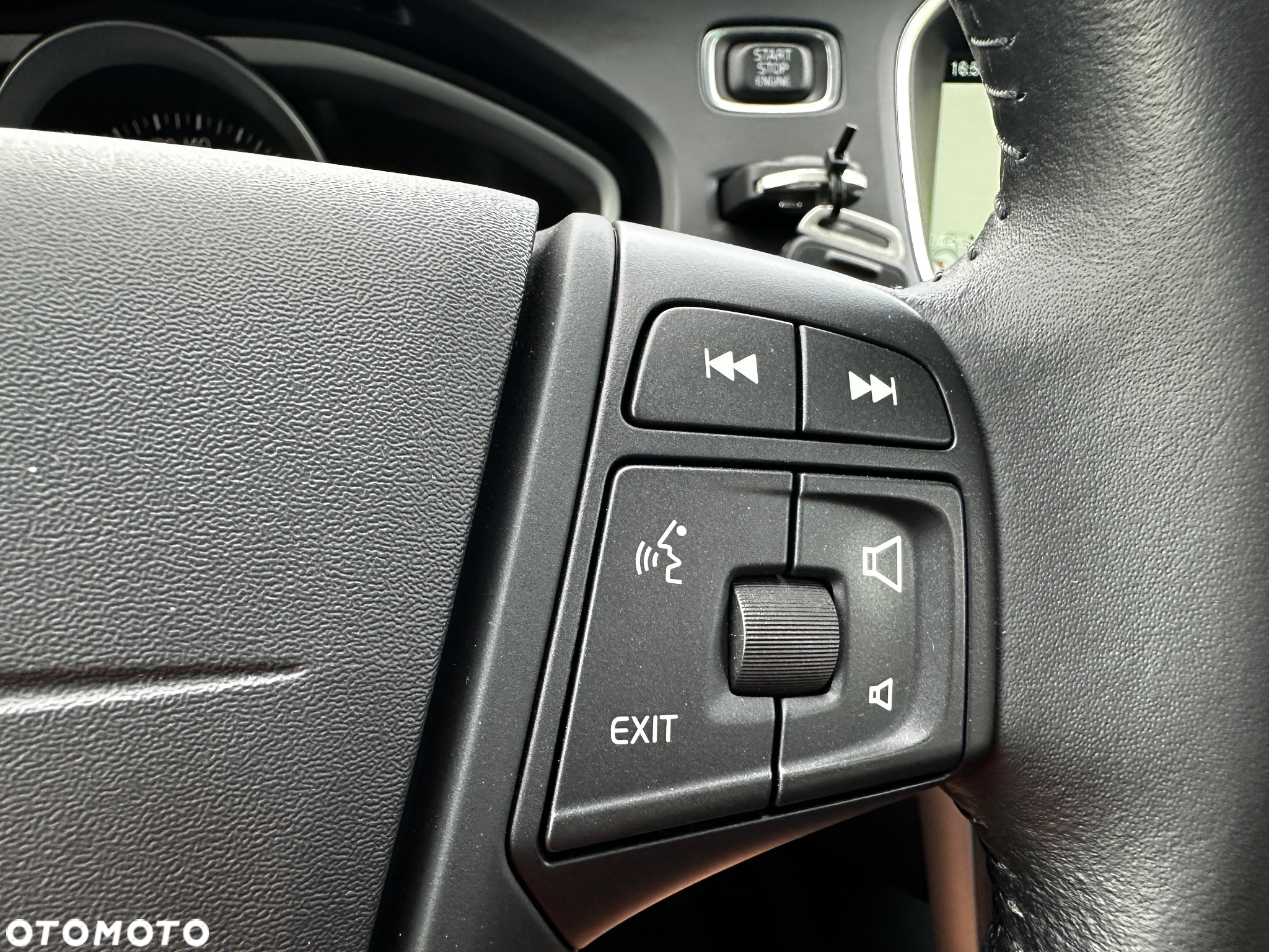 Volvo V40 D2 Drive-E Kinetic - 30