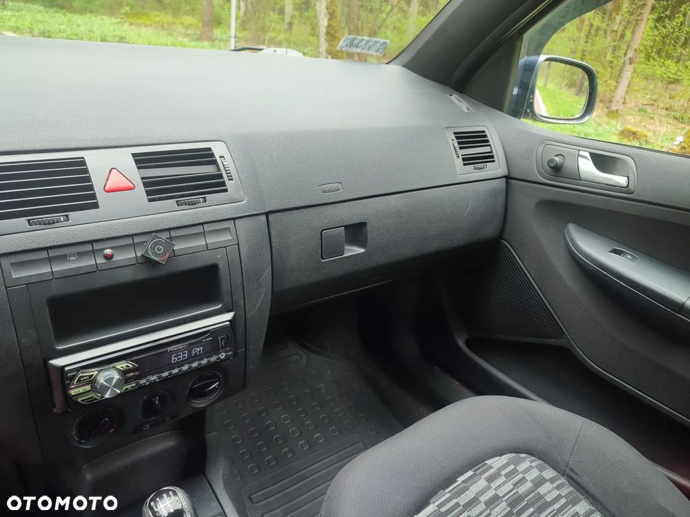 Skoda Fabia 1.2 12V Active - 21