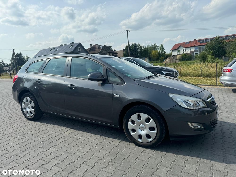 Opel Astra 1.4 Turbo Design Edition - 4