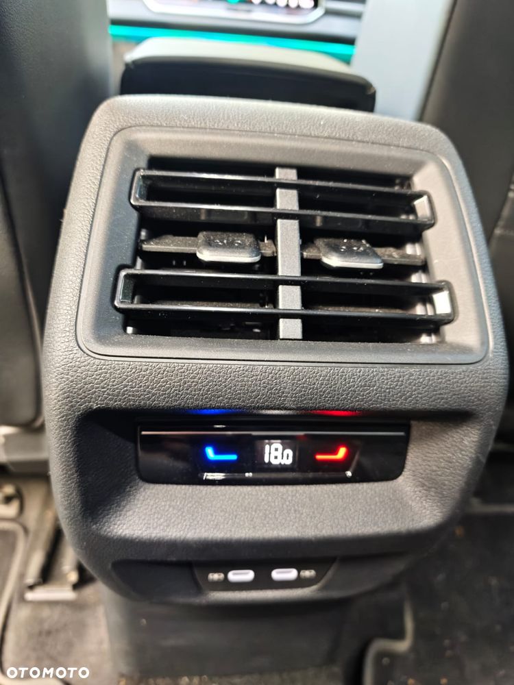 Volkswagen Tayron 1.5 eTSI mHEV Life Plus DSG - 12