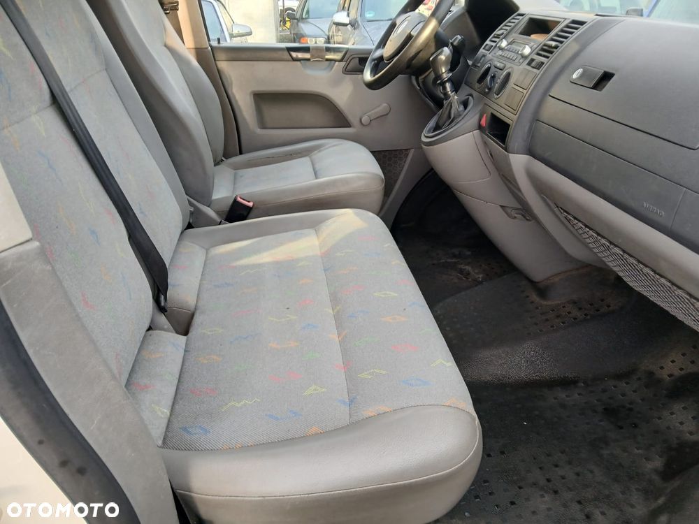 Volkswagen T5 TRANSPORTER - 13