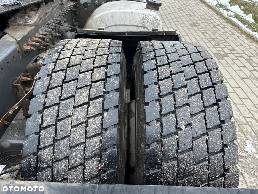 Volvo STANDARD AUTOMAT - 5