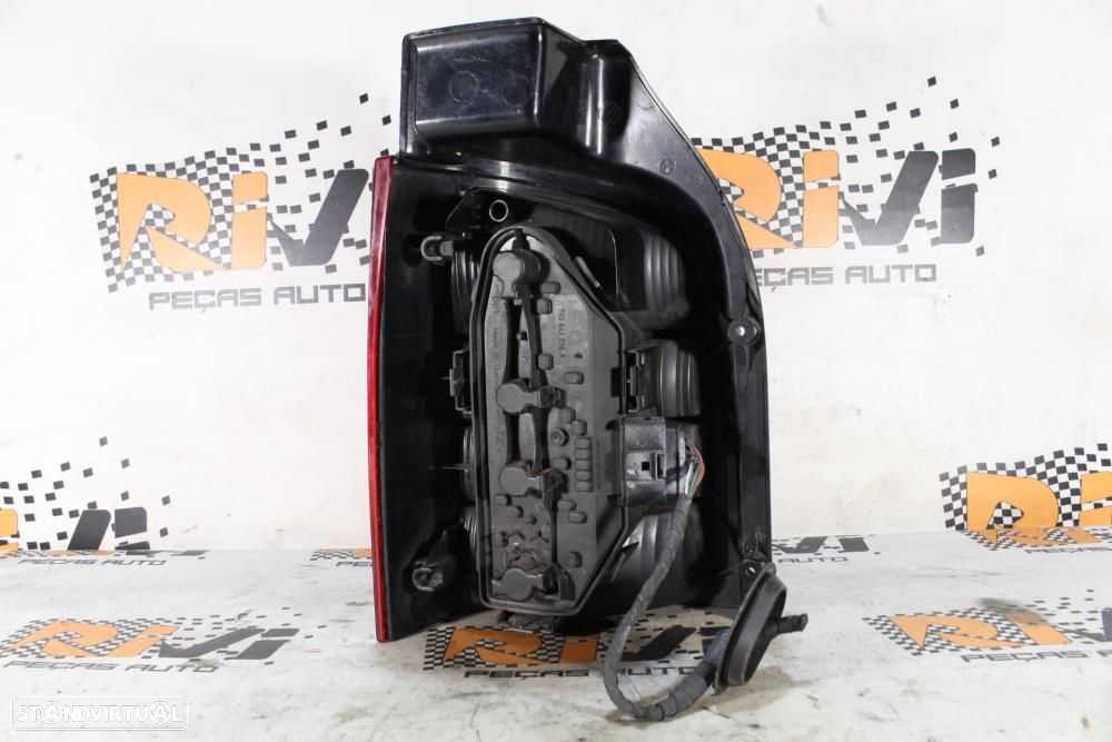 Farolim Direito Volkswagen Transporter T5 Caixa (7Ha, 7Hh, 7Ea, 7Eh) - 4