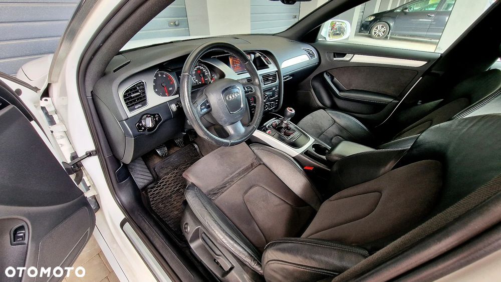 Audi A4 - 12
