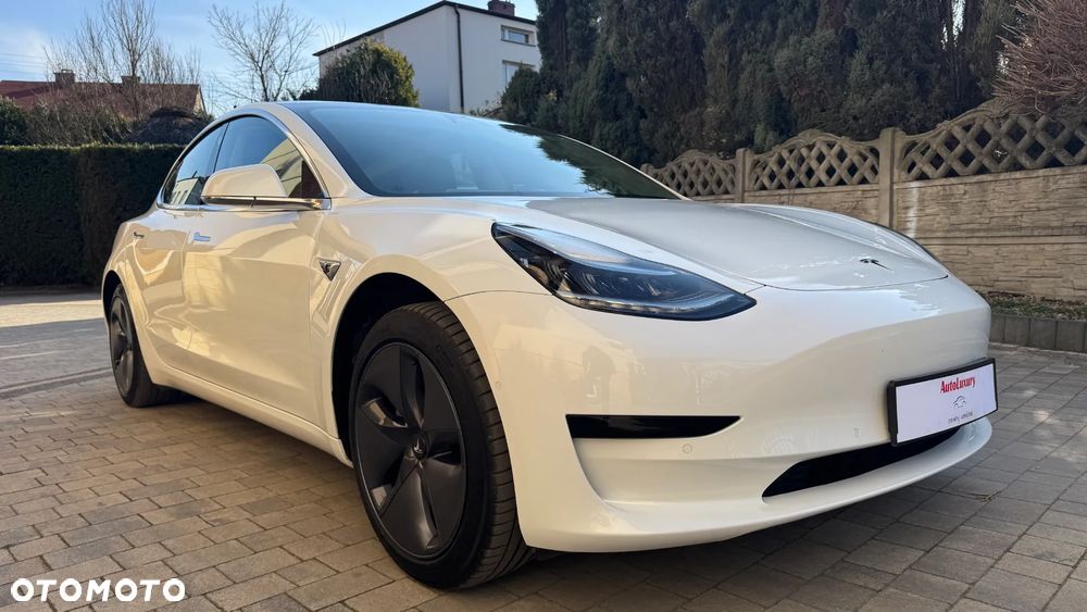 Tesla Model 3 Standard Reichweite Plus Hinterradantrieb - 12