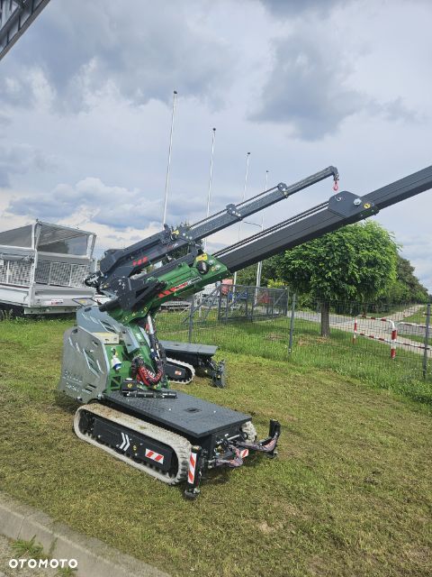 Befard miniżuraw gąsienicowy XM800 i XM1200 do 10,2m pick and carry - 4