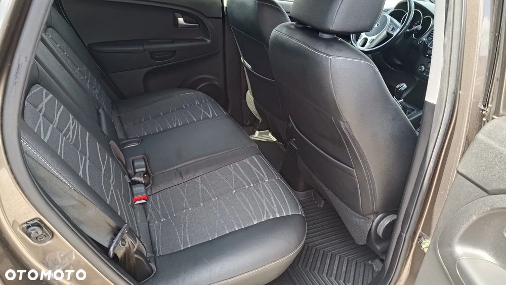 Kia Venga 1.4 CVVT Spirit - 15