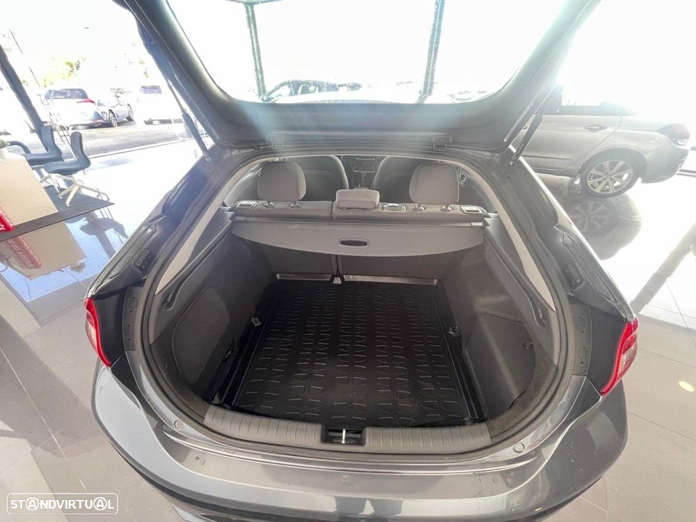 Hyundai Ioniq 1.6 GDI HEV Hybrid Tech - 22