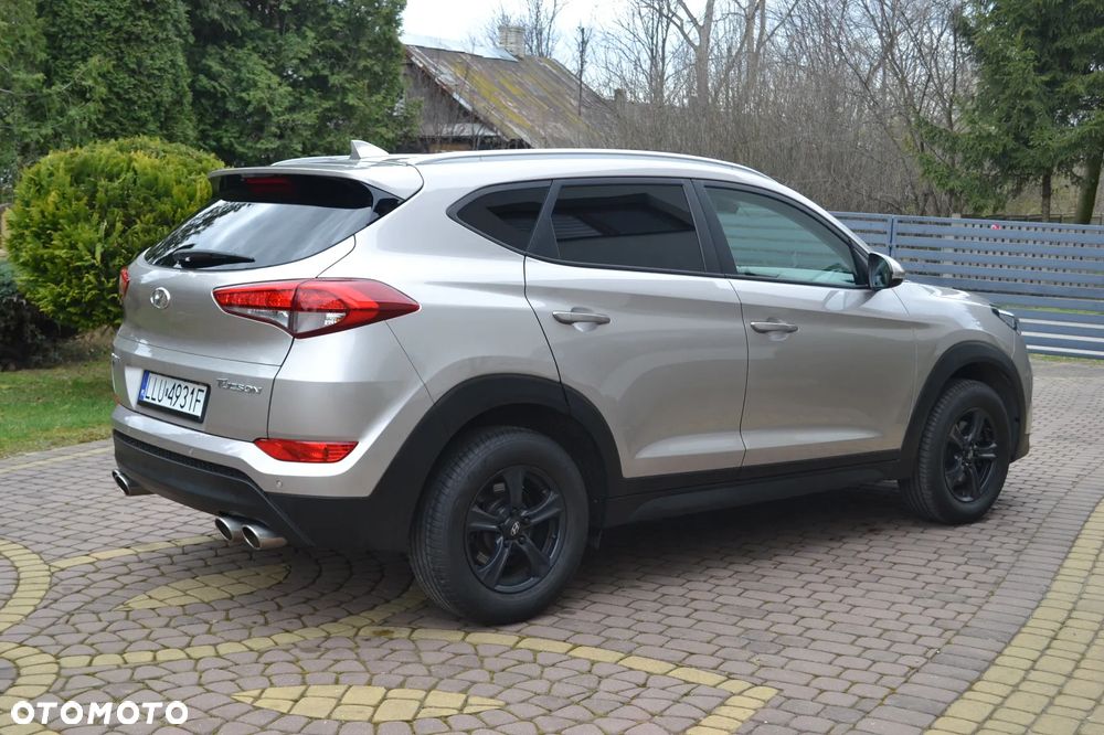 Hyundai Tucson blue 1.7 CRDi 2WD Advantage - 23