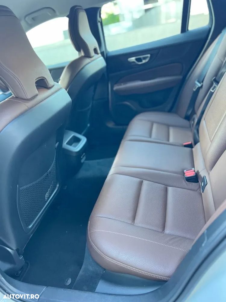 Volvo V60 T4 Momentum - 15