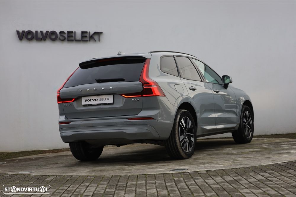 Volvo XC 60 2.0 T6 PHEV Core AWD - 35