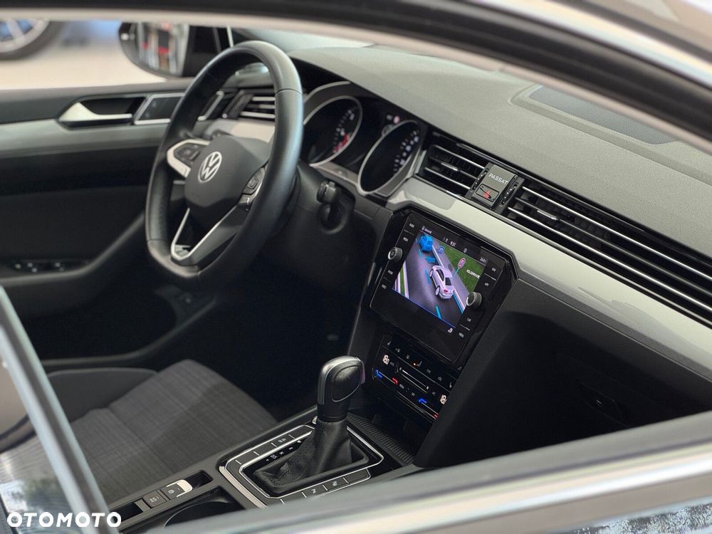 Volkswagen Passat 2.0 TDI EVO Business DSG - 38