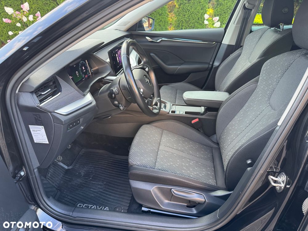 Skoda Octavia 2.0 TDI Style - 19