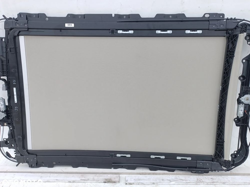 Dach Panorama Volvo V90 II  kod lakieru 492 2019r Szyberdach - 14