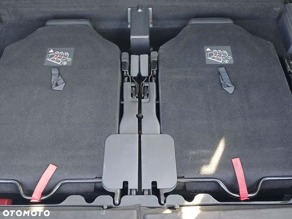 Citroën C4 Picasso 1.6 HDi My Way - 22
