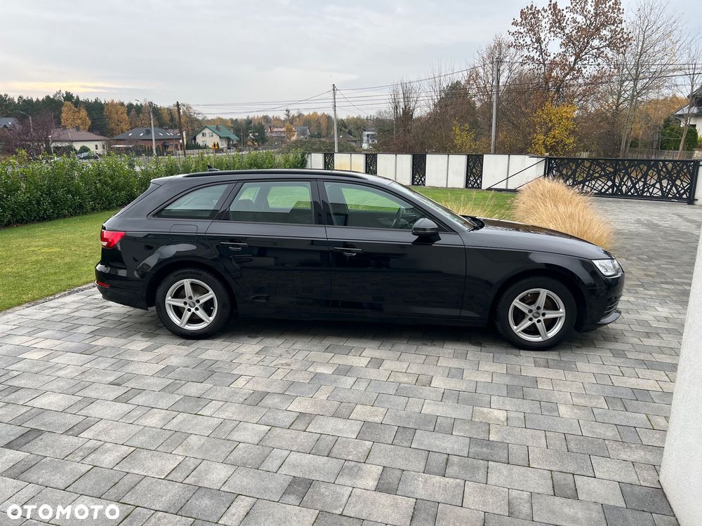 Audi A4 Avant - 8