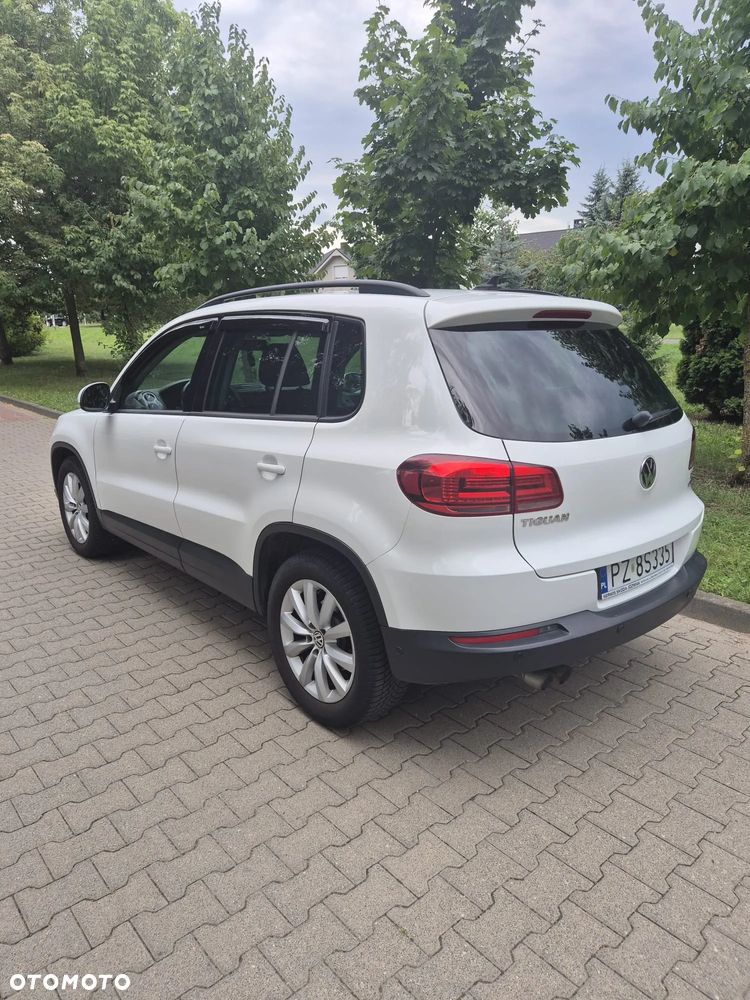 Volkswagen Tiguan 1.4 TSI BMT Comfortline - 9