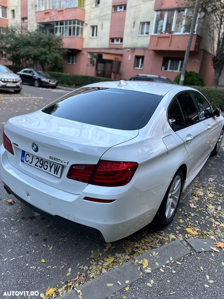 BMW Seria 5 525d xDrive AT - 5