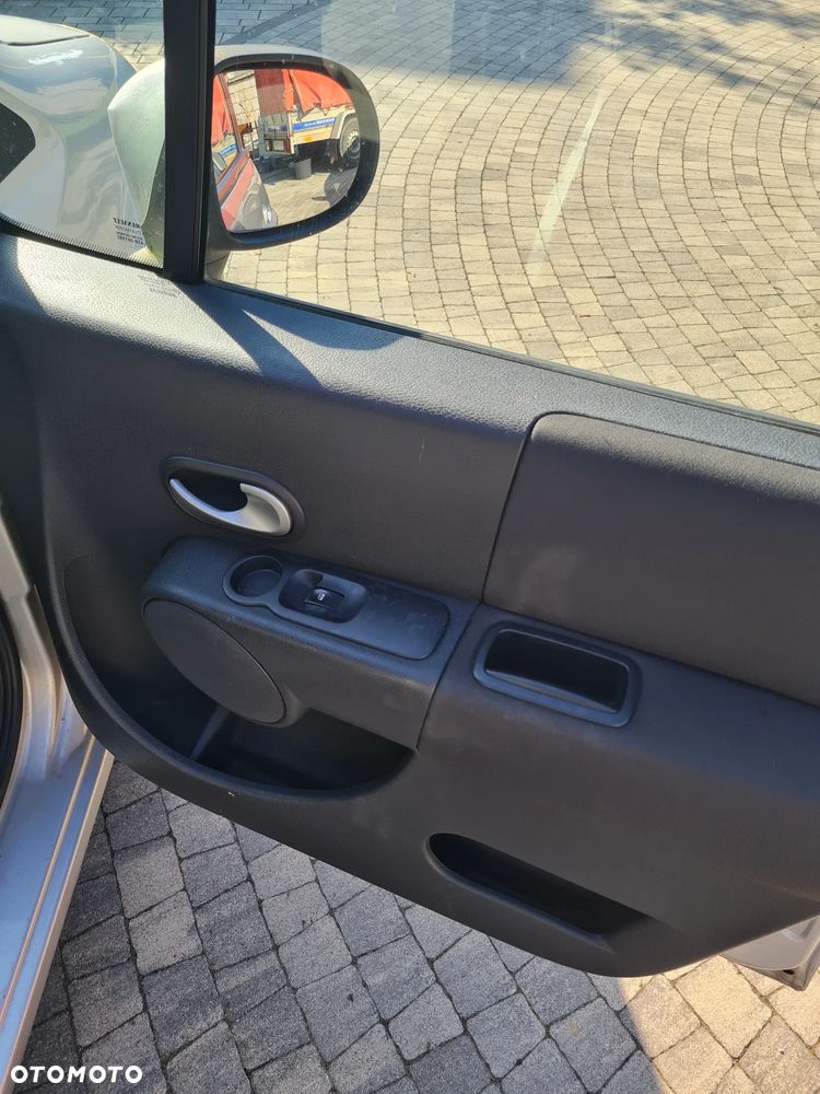 Renault Modus - 22