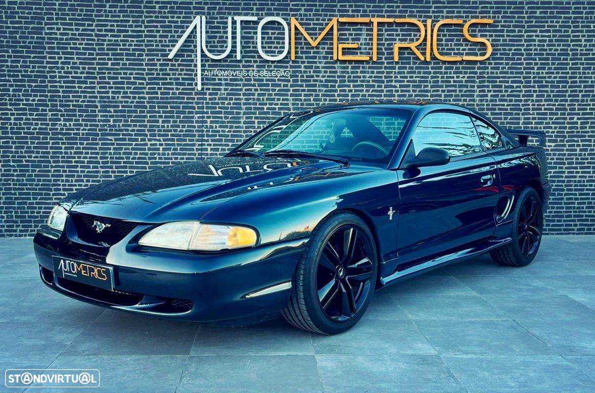 Ford Mustang - 11