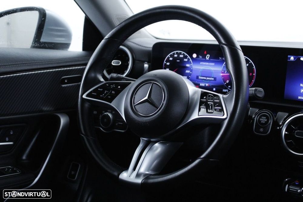 Mercedes-Benz CLA 180 d Shooting Brake Progressive Aut. - 17