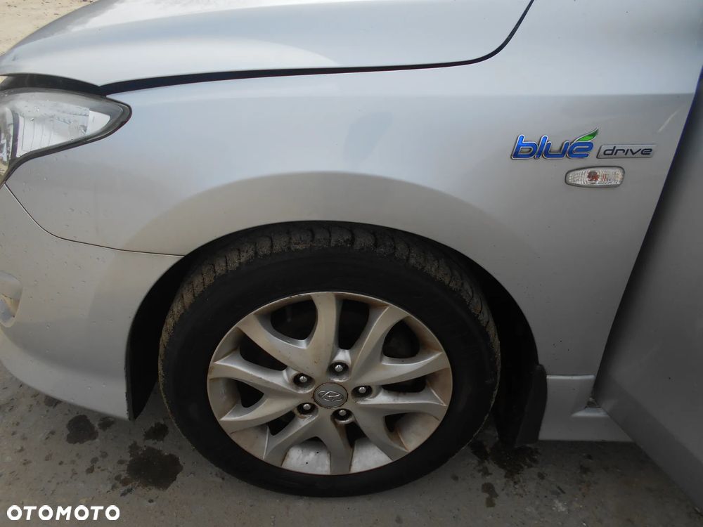 HYUNDAI I30 1.6 CRDI 90KM D4FB CW KOMBI 10ROK LIFT KOD LAKIERU 2R SILNIK SKRZYNIA BIEGOW MASKA BLOTNIK ZDERZAK LUSTERKO ZAWIESZENIE WSPOMAGANIE ELEKTRYCZNE TURBINA WTRYSKI ALTERNATOR ROZRUSZNIK KOMPRESOR KLIMATYZACJI FOTEL PODSUFITKA - 8