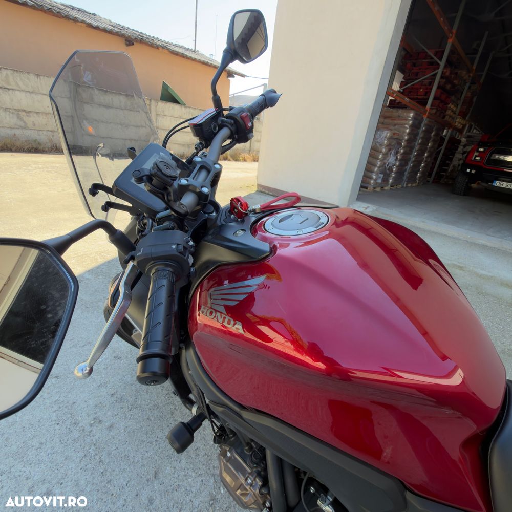 Honda CB 650R - 18
