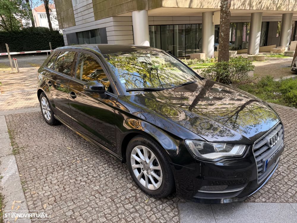 Audi A3 Sportback 1.6 TDI B.Line Attraction - 7